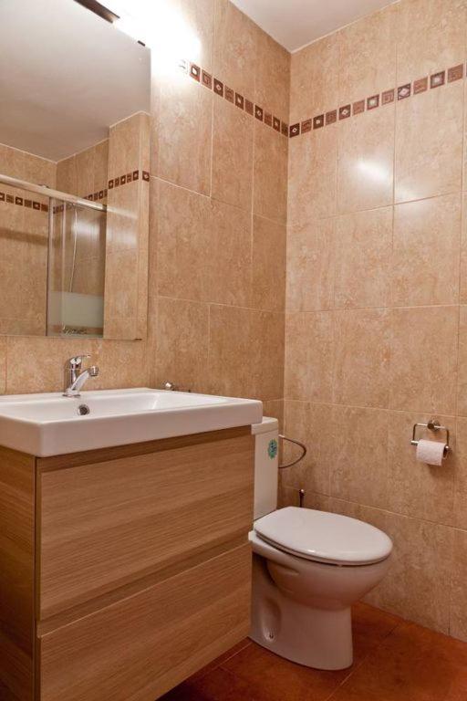 Apartamento Pie De Playa-Wifi Free L' Escala Luaran gambar
