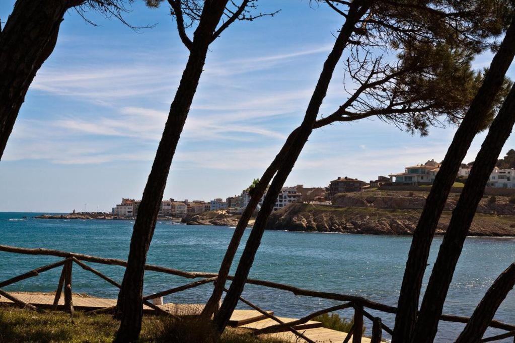 Apartamento Pie De Playa-Wifi Free L' Escala Luaran gambar