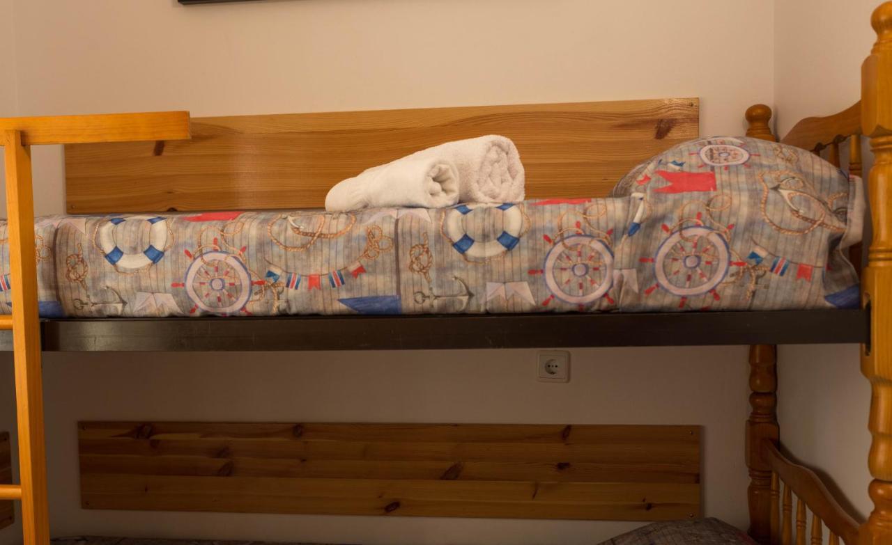 Apartamento Pie De Playa-Wifi Free L' Escala Luaran gambar