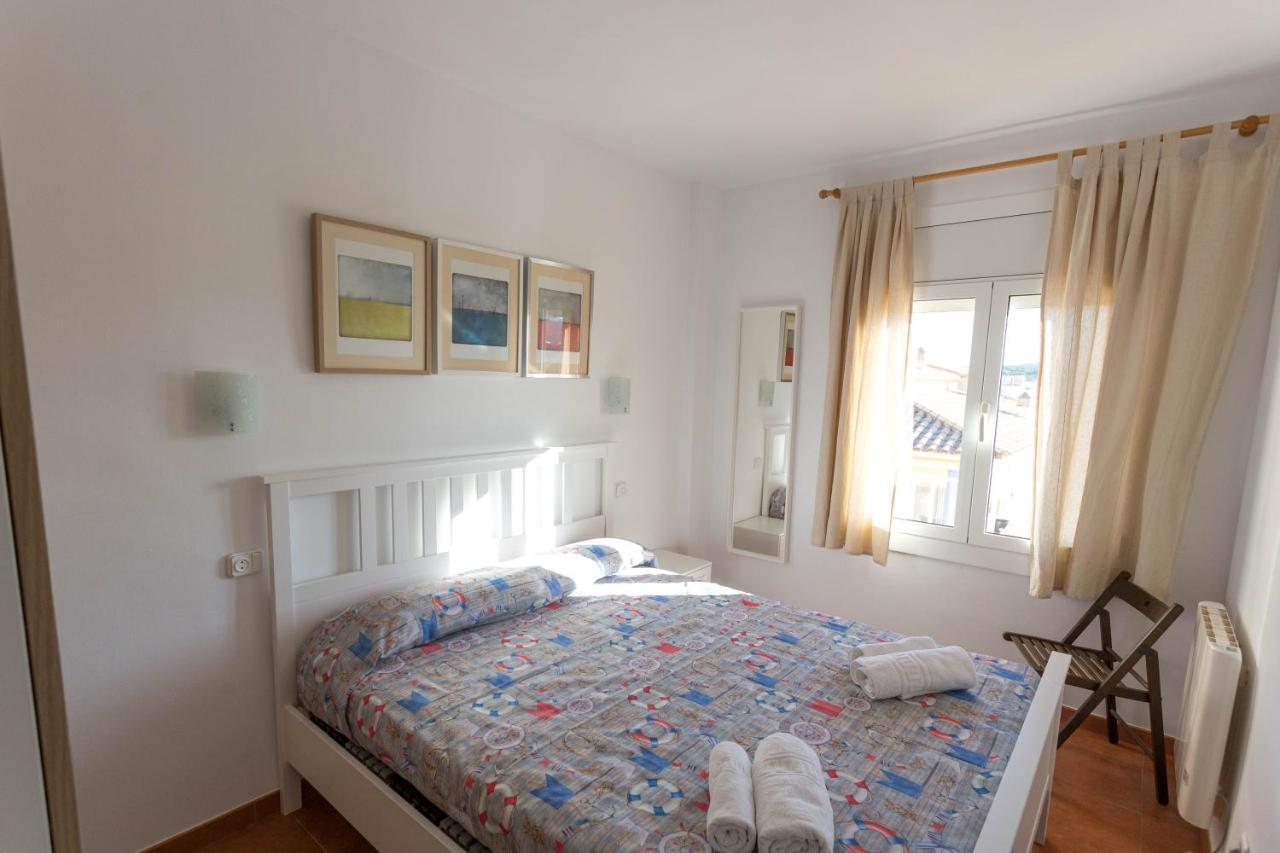 Apartamento Pie De Playa-Wifi Free L' Escala Luaran gambar